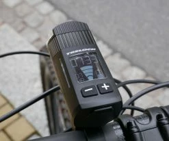 Trelock - Eclairage Avant LS 660 I-Go Vision Lite -Accessoires Vélo Soldes Boutique trelock eclairage avant ls 660 i go vision lite 3 3840x2160